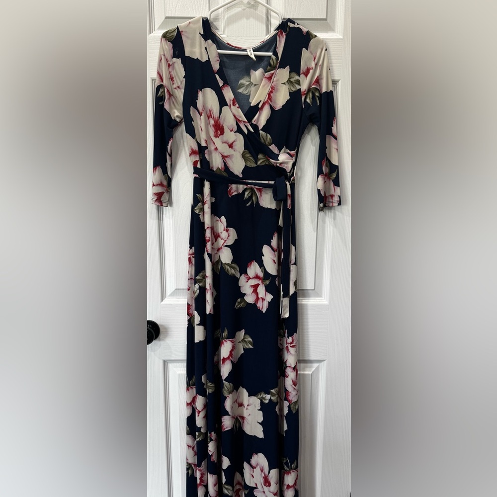 Hello MIZ Navy Floral Maxi Dress